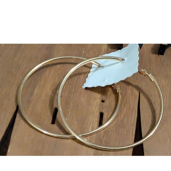 BUNDLE ONLY New Gold Tone Pierced Earrings 2.25 inch Hoops Smooth Edges Big - Picture 3 of 3